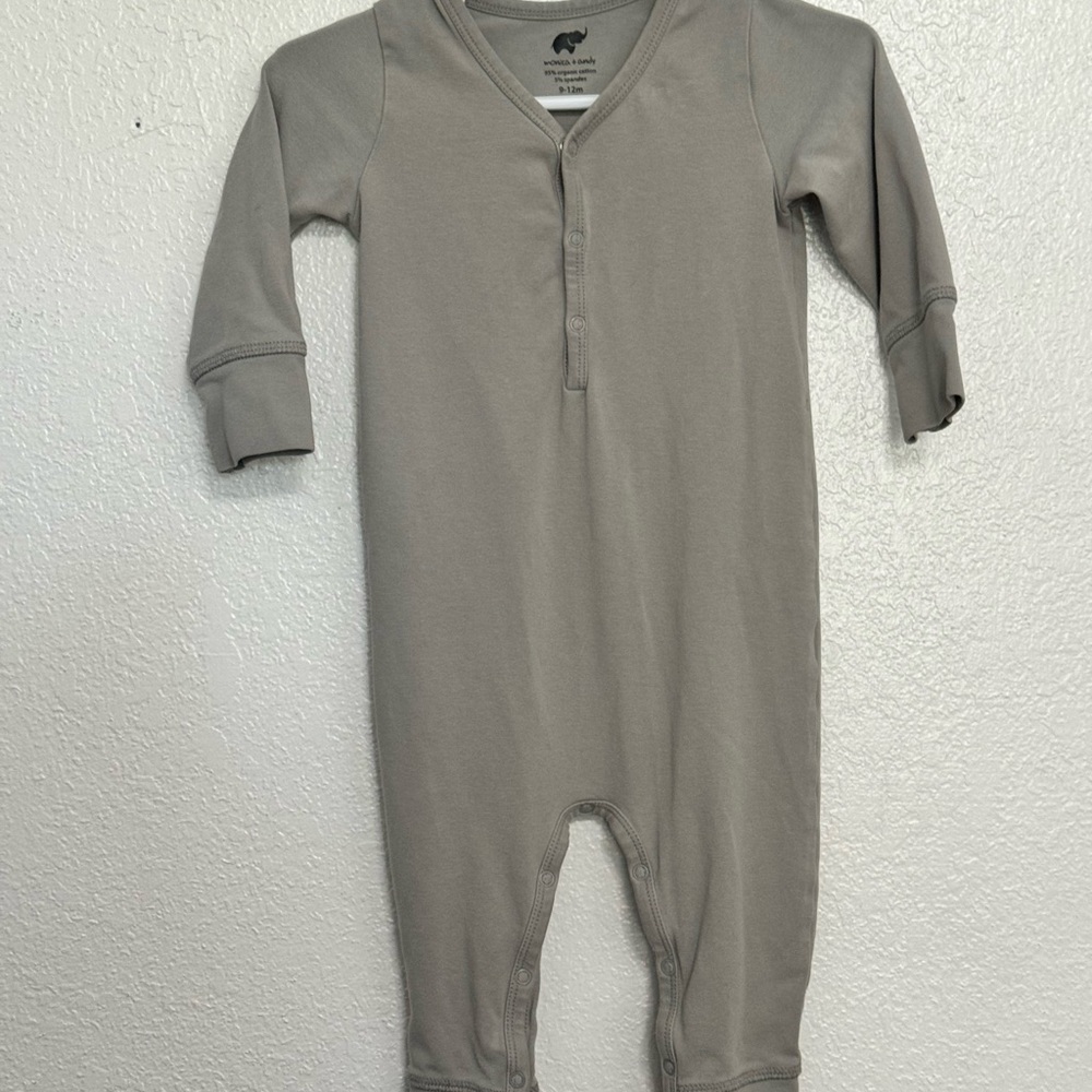 Monica + Andy Gray Snap Long Sleeve Romper Organic Cotton 9-12M - Picture 2 of 4